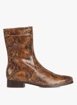 Soeur Lederstiefeletten Mit Python-Print In Braun