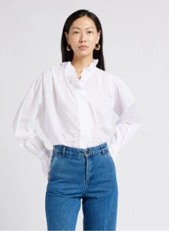 Soeur Baumwollbluse Mit Viktorianischem Kragen Und Lochstickereien In Weiß