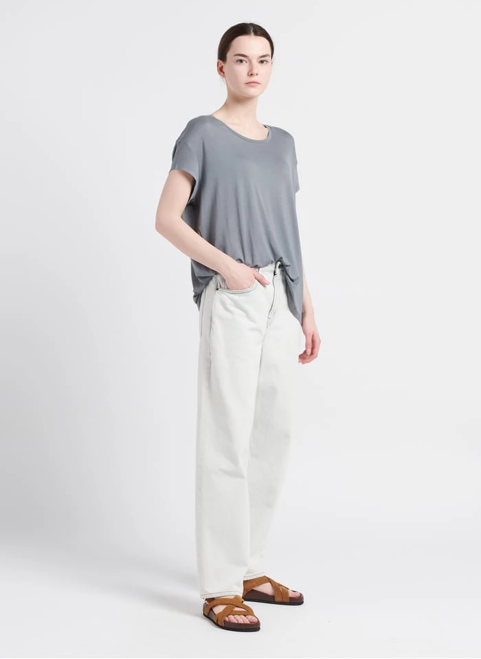 Soeur Flache Veloursleder-Sandalen In Weiß 5 Soeur Flache Veloursleder-Sandalen In Weiß – Bild 5