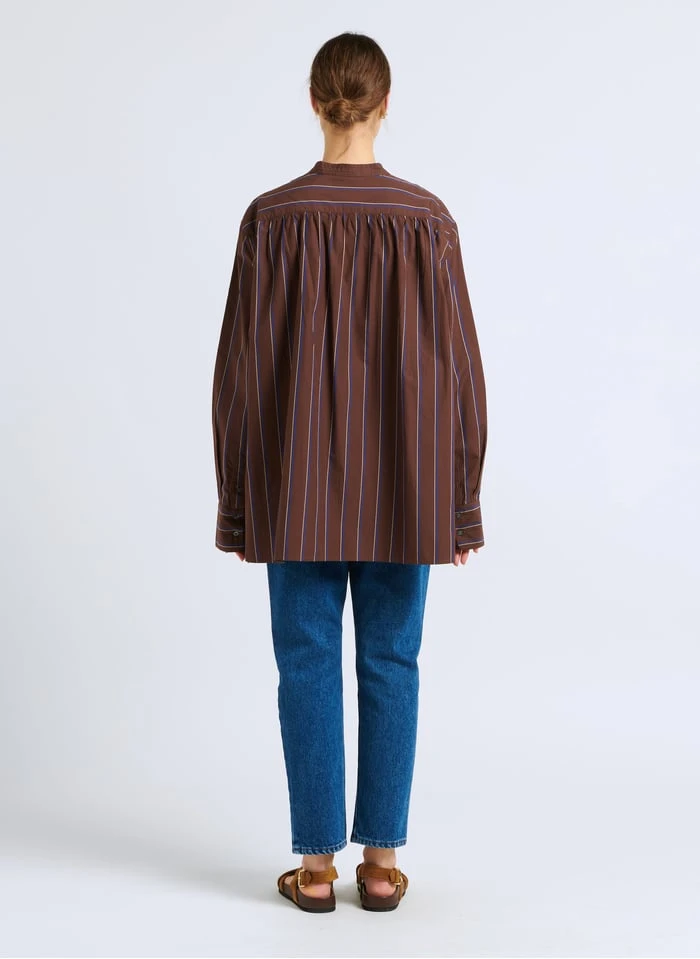 Soeur Flache Veloursleder-Sandalen In Weiß 18 Soeur Flache Veloursleder-Sandalen In Weiß – Bild 18